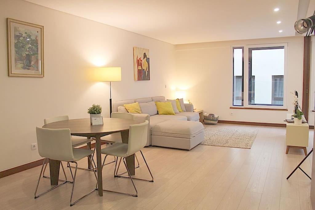 Apartment Oliveiras Charming Downtown Porto